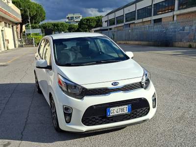 Kia Picanto Picanto III 2017 1.0 Style Gpl my20 Bianco usata Rimini