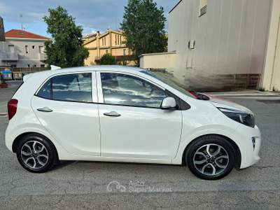 Kia Picanto Picanto III 2017 1.0 Style Gpl my20 Bianco usata Rimini
