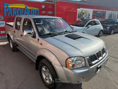 Nissan Pick-up 133cv Navara - 2002 Grigio usata Giugliano in Campania