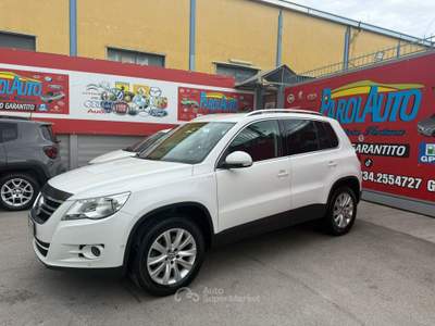 Volkswagen Tiguan 140cv Sport - 2010 Bianco usata Giugliano in Campania
