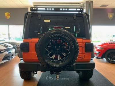 Jeep Wrangler Unlimited Sport 4x4 3,6l V6 Offroad-Umbau TRAILR Arancione usata Rho