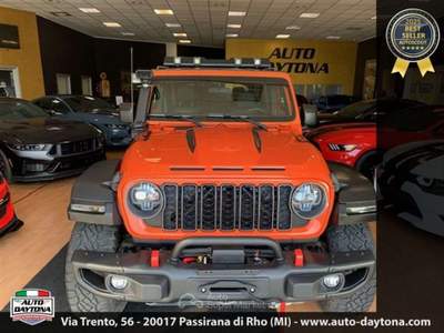 Jeep Wrangler Unlimited Sport 4x4 3,6l V6 Offroad-Umbau TRAILR Arancione usata Rho