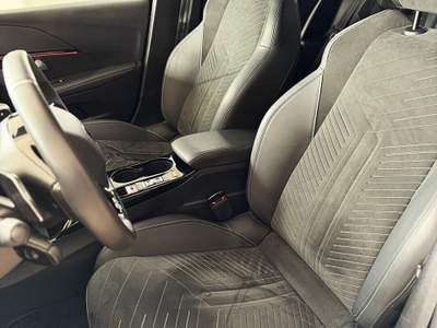 Peugeot 208 Hybrid 145 e-DCS6 GT CON SEDILI ELETTRICI Nero usata San Felice a Cancello