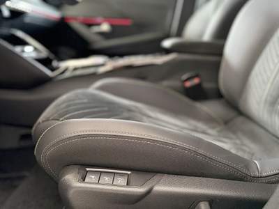 Peugeot 208 Hybrid 145 e-DCS6 GT CON SEDILI ELETTRICI Nero usata San Felice a Cancello