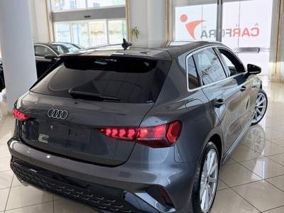 Audi A3 Sportback TDI 110 kW S tronic S line edition Grigio usata San Felice a Cancello