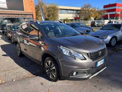 Peugeot 2008 2008 1.2 puretech Access 82cv my16 Grigio usata Inzago