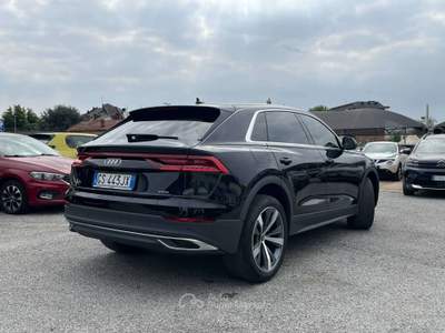 Audi Q8 3.0 TDI 231CV Mhev Sport Quattro tiptronic / NESSUN VINCOLO FINANZIARIO Nero usata TORINO