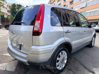 Ford Fusion Euro 5 GPL (2030) MEGA TAGLIANDO Argento usata Roma