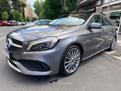 Mercedes-Benz Classe A Mercedes A 180 d Auto Premium AMG Tetto Apribile Grigio usata Roma