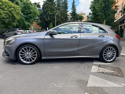 Mercedes-Benz Classe A Mercedes A 180 d Auto Premium AMG Tetto Apribile Grigio usata Roma