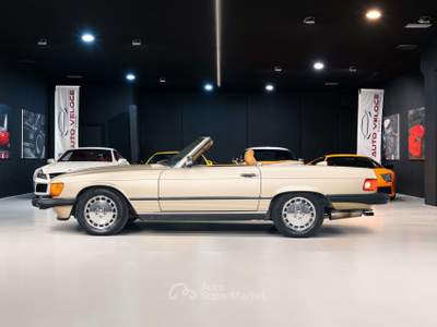 Mercedes-Benz SL 560 usata Formello