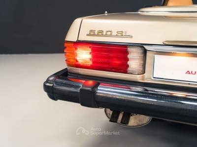 Mercedes-Benz SL 560 usata Formello