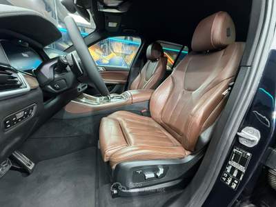 BMW X5 M50 M50d (325) Blu/Azzurro usata Calenzano