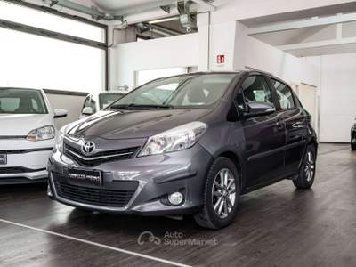 Toyota Yaris Yaris III 2011 5p 1.0 Lounge c/CL Grigio usata Sesto San Giovanni
