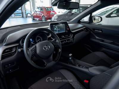 Toyota C-HR C-HR I 2020 1.8h Active e-cvt Bianco usata Sesto San Giovanni