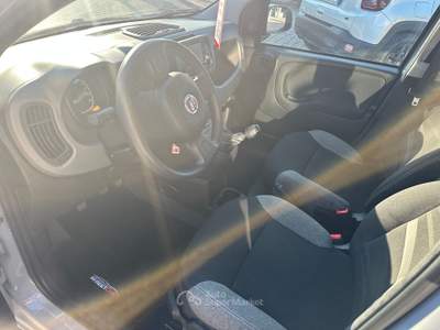 Fiat Panda FireFly S&S Hybrid City Life Grigio usata Sant'Anastasia