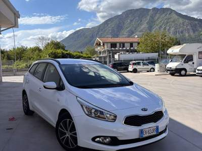 Kia Cee'd KIA CEED Bianco usata Montesarchio