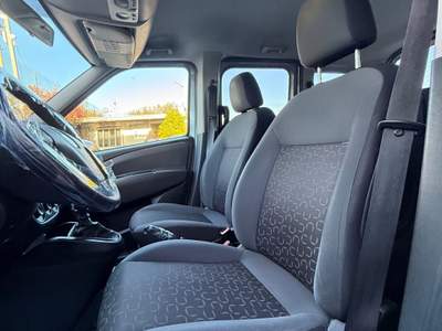 Fiat Doblò Doblo Doblò 1.6 MJT 16V Emotion,clima,sensori di parcheggio,cerchi in lega,comandi al volante,ecc. Grigio usata San Michele Salentino