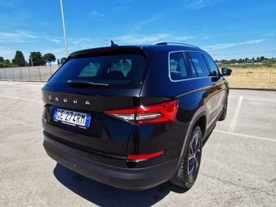 Skoda Kodiaq EVO SCR 4x4 DSG Style 2021 Nero usata Barletta