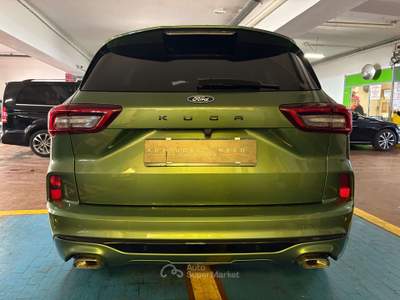 Ford Kuga Kuga IV 2024 1.5 ecoboost ST-Line X 2wd 150cv Verde usata Milano