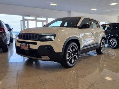 Jeep Avenger JEEP AVENGER SUMMIT 1.2 100cv 6M Bianco usata MANDATORICCIO