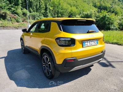 Jeep Avenger 1.2 Turbo Summit Giallo usata Bagni di Lucca
