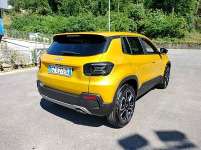 Jeep Avenger 1.2 Turbo Summit Giallo usata Bagni di Lucca