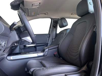 Mercedes-Benz Classe GLB 180d - 2025 - DIESEL | 116CV - PROGRESSIVE ADVANCED PLUS Nero usata Lamezia Terme