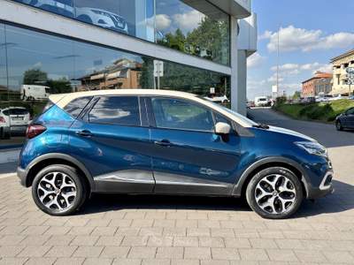 Renault Captur 1.5 dCi 110cv Energy INTENS Blu/Azzurro usata Pavia