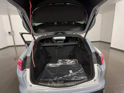 Alfa Romeo Stelvio Stelvio 2.2 Turbodiesel 210 CV AT8 Q4 Veloce Nero usata Palermo