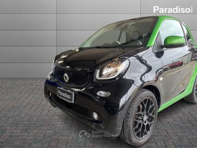 Smart ForTwo eqPASSION - 4,6kW | 56CV | 2018 Bianco usata Lamezia Terme