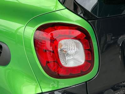 Smart ForTwo eqPASSION - 4,6kW | 56CV | 2018 Bianco usata Lamezia Terme