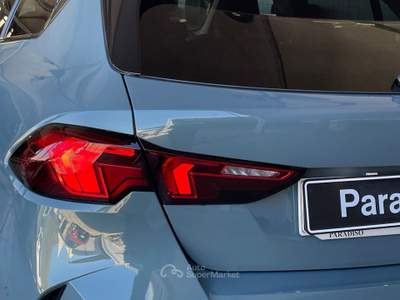 BMW Serie 1 118d 118d - 2025 | 150CV DIESEL Verde usata Lamezia Terme