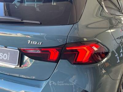 BMW Serie 1 118d 118d - 2025 | 150CV DIESEL Verde usata Lamezia Terme