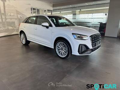 Audi Q2 30 TDI Identity Black Bianco usata San Vitaliano