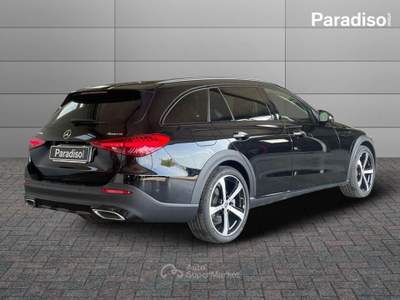 Mercedes-Benz Classe C C220d ALL-TERRAIN MILD HYBRID | 204CV | PREMIUM Nero usata Lamezia Terme