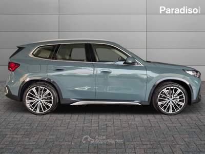 BMW iX1 XDRIVE30 2025 - KM0 | 313CV ELETTRICO | LUXURY Verde usata Lamezia Terme