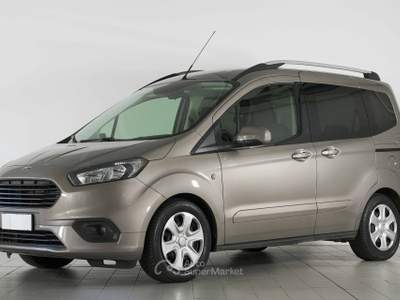 Ford Tourneo Courier - 1.5 tdci 75cv S&S plus my20 | GC212DD Argento usata Cantù