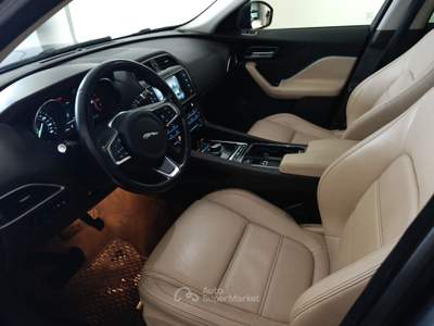 Jaguar F-Pace 2.0 D 240 CV AWD aut. Prestige Grigio usata Palermo