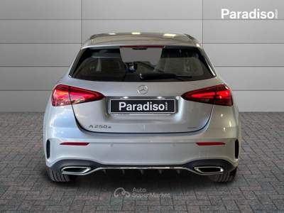 Mercedes-Benz Classe A A250e PHEV 2024 | 1.3 - 218CV | AMG LINE Argento usata Lamezia Terme