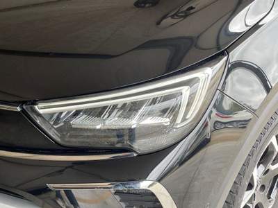 Opel Crossland ELEGANCE | 1.2 BENZINA - 110CV | 2023 Nero usata Lamezia Terme