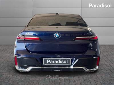 BMW i7 i7 XDRIVE60 2025 - KM0 | 544CV ELETTRICO | LUXURY Grigio usata Lamezia Terme