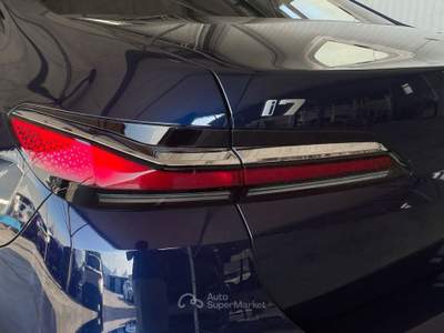 BMW i7 i7 XDRIVE60 2025 - KM0 | 544CV ELETTRICO | LUXURY Grigio usata Lamezia Terme