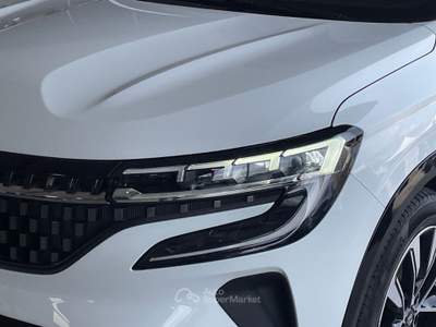 Renault Austral 1.2 HYBRID - 2023 | 200CV - ICONIC ESPRIT APLINE Bianco usata Lamezia Terme