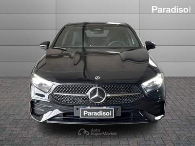 Mercedes-Benz Classe A 180d 2026 - KM0 | 116CV DIESEL | AMG LINE Nero usata Lamezia Terme