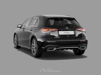 Mercedes-Benz Classe A W177 Nuova A 180 d Automatic Nero usata Lamezia Terme