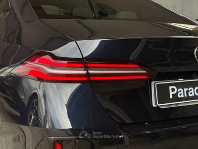 BMW Serie 5 520d 520D XDRIVE 2025 - KM0 | 197CV DIESEL | MSPORT Nero usata Lamezia Terme