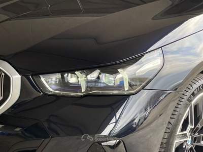 BMW Serie 5 520d 520D XDRIVE 2025 - KM0 | 197CV DIESEL | MSPORT Nero usata Lamezia Terme
