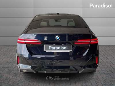 BMW Serie 5 520d 520D XDRIVE 2025 - KM0 | 197CV DIESEL | MSPORT Nero usata Lamezia Terme