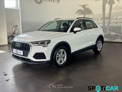 Audi Q3 2ª serie 35 TDI quattro S tronic Business Advanced Bianco usata San Vitaliano
